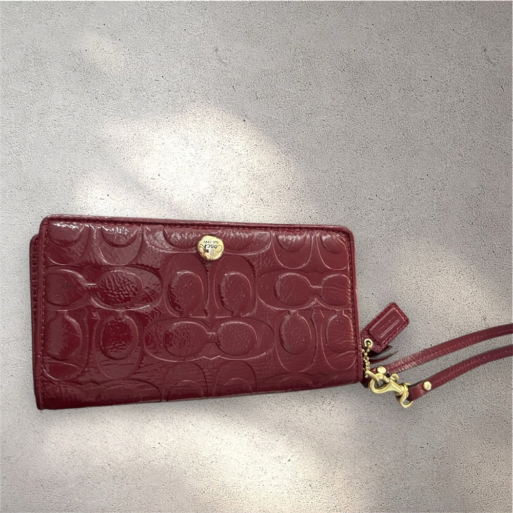 Coach Merlot Peyton Signature Embossed Patent Leather Wristlet / Wallet 8”x4”x1”